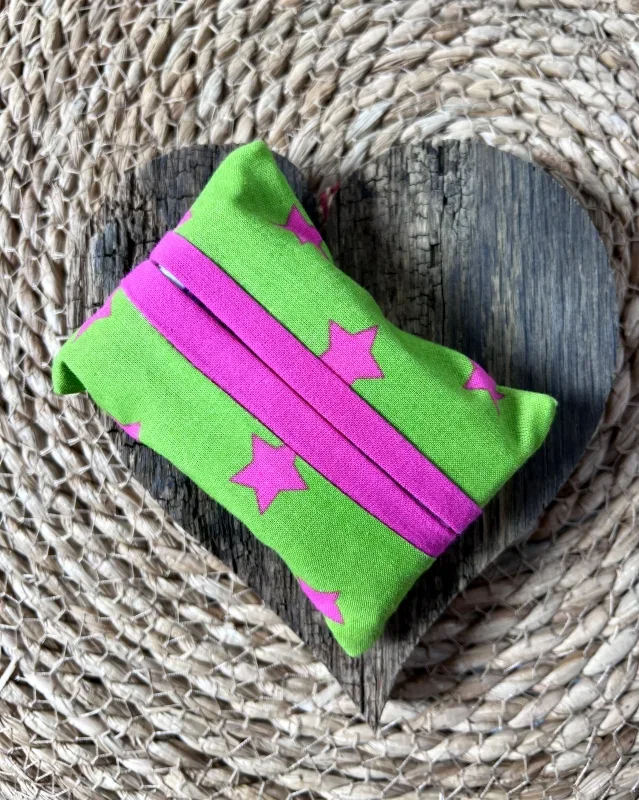 Taschentuchtasche grün mit Sterne