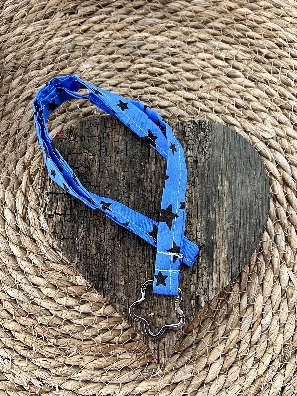 Schlüsselband blau mit Sternen